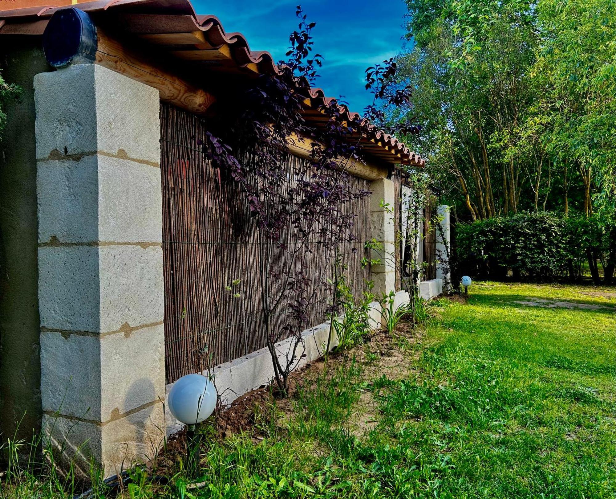 Villa Domaine Plan Des Devens Roussillon en Isere Exterior foto